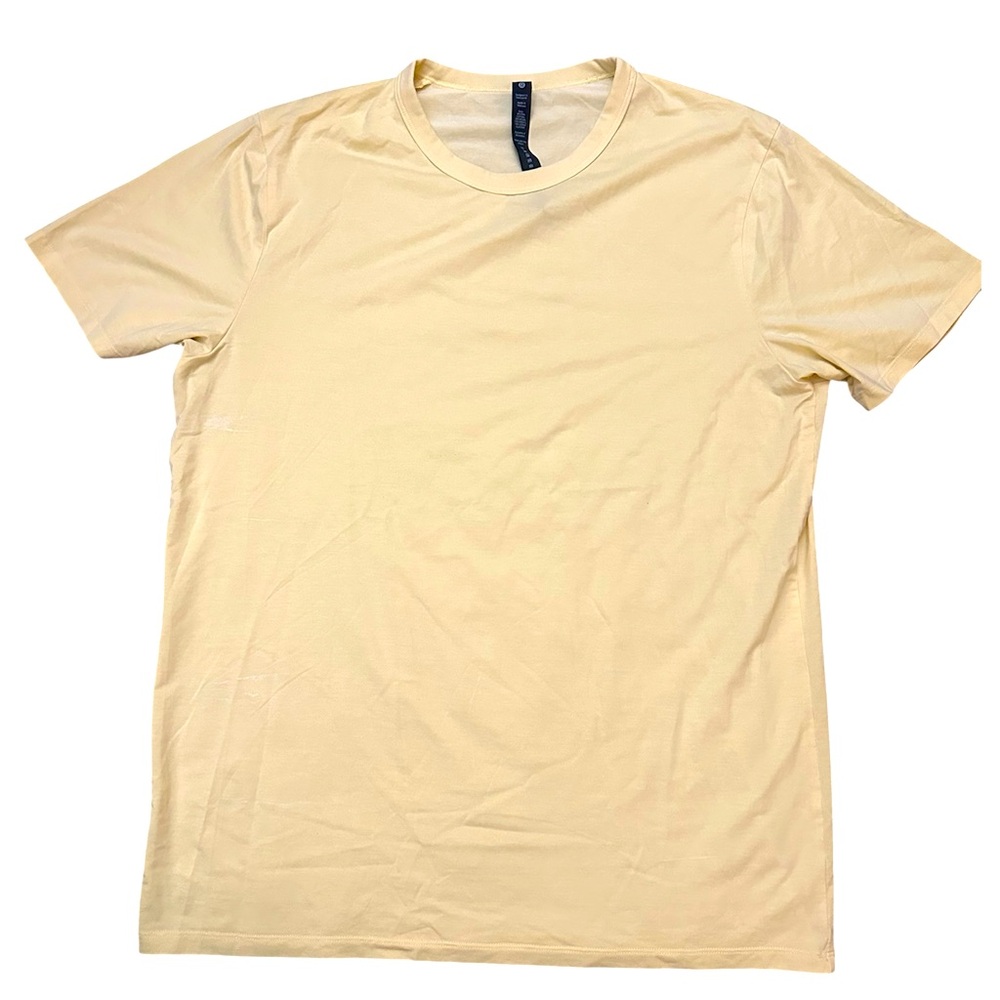 Lululemon - Fundamental T-Shirt - Medium